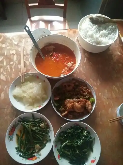 标准的四菜一汤^0