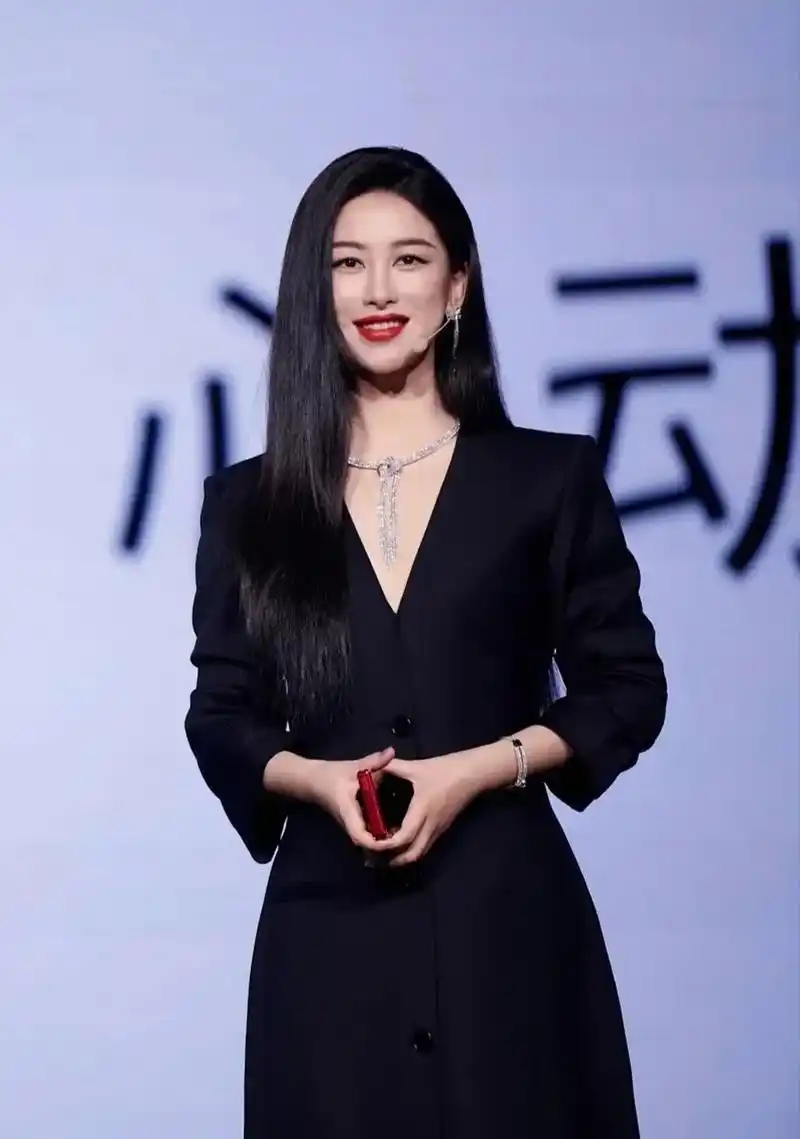 性感迷人风采魅力女人味十足姐姐真漂亮朱珠