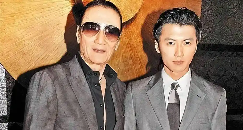 87岁谢贤瘫痪住院,谢霆锋全天候陪护?