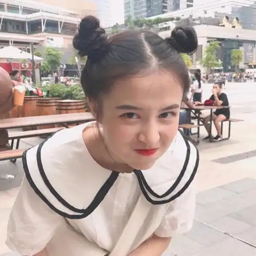 可爱少女学生发型 双丸子头 乖发际线高发量少咱就别试了哈