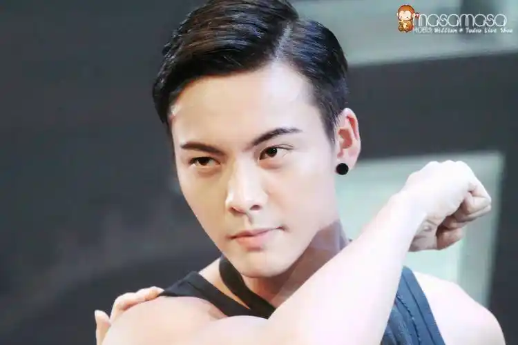 陈伟霆 - 堆糖,美图壁纸兴趣社区