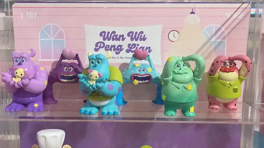 miniso名创优品毛怪苏利文大眼仔怪兽大学