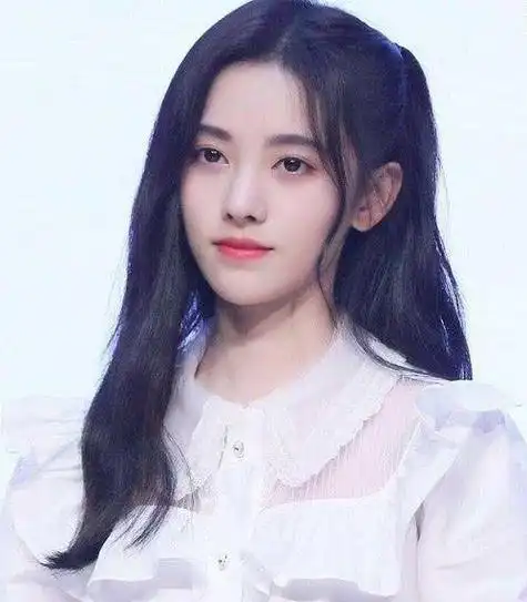 鞠婧祎原名叫什么鞠婧祎和鞠婧祎是一个人吗