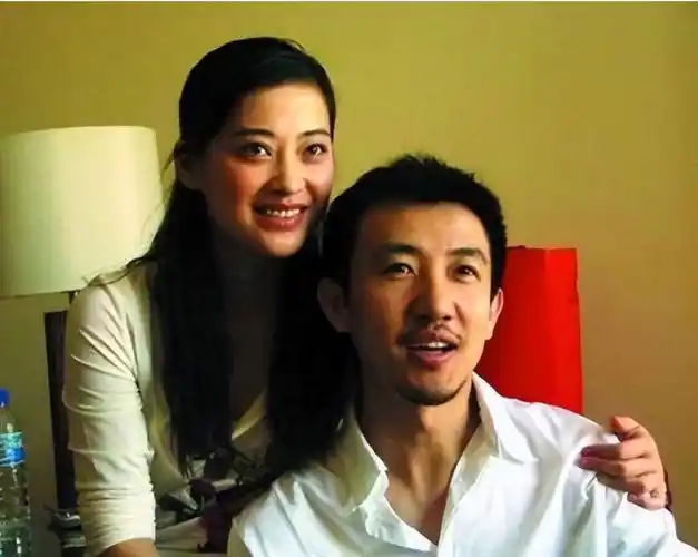 梅婷与京圈大佬叶大鹰传绯闻36岁二婚和老公恩爱至今