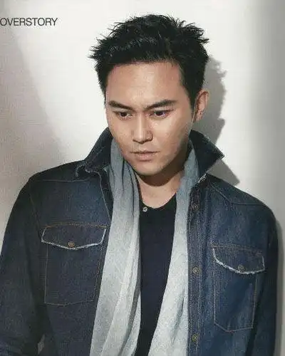 冲上云霄2张智霖发型盘点帅气迷人