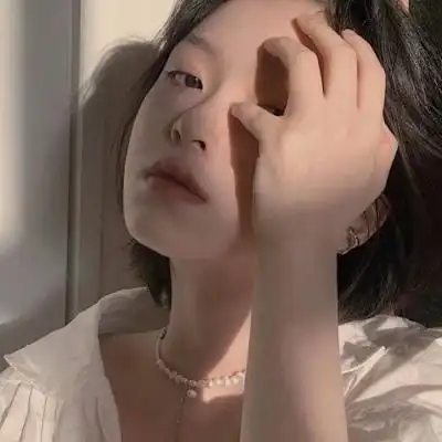 ins风格质感女头高级时尚意境小清新(14张),女生头像_刻爱头像网