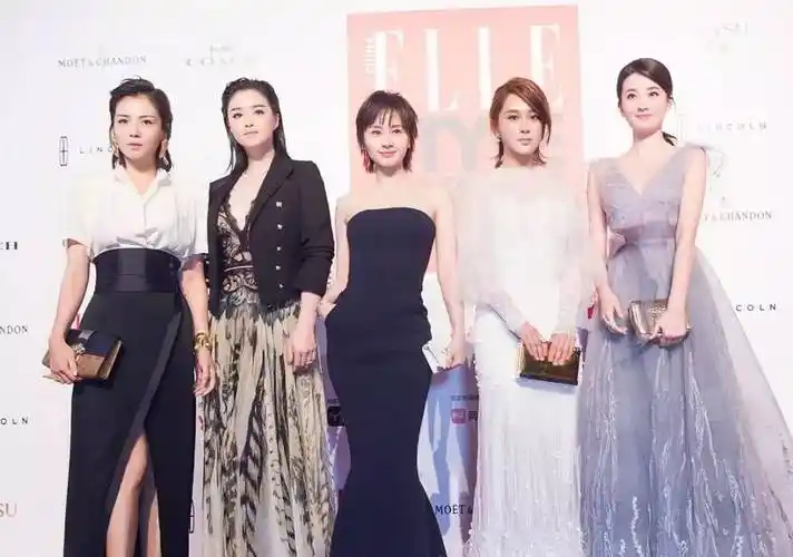 刘涛晒照为杨紫庆生欢乐四美只有一个人没有为杨紫庆生