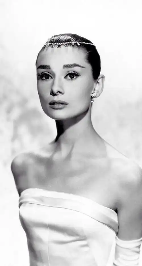奥黛丽赫本iphone壁纸