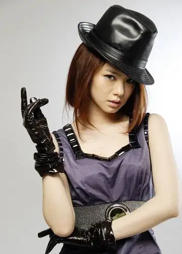 p>戚薇,1984年10月26日出生于四川省成都市武侯区,中国内地女演员