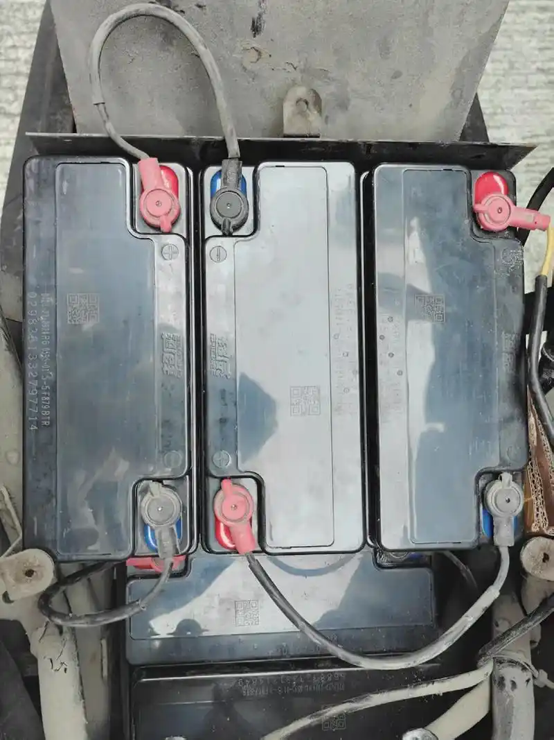 专业更换电动车电瓶.需要更换《电动车电瓶,电动三轮车电池》联 - 抖