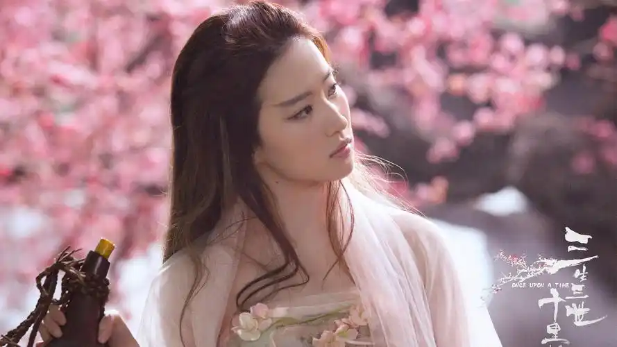 三生三世十里桃花 美若天仙刘亦菲桌面壁纸