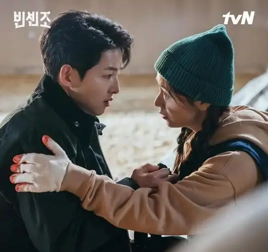 文森佐近日正式完结回顾剧情中15个写实戳心的黑道金句