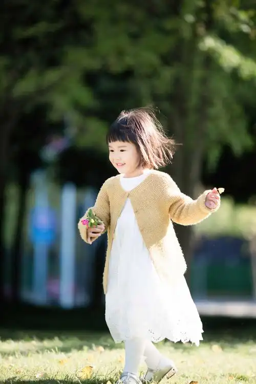 苏格摄影修图的儿童摄影作品《你的样子》