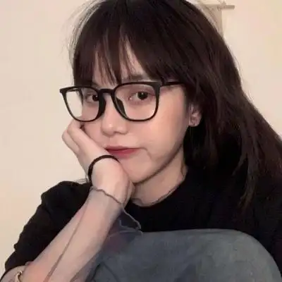 由美头网整理发布,女生头像频道提供更多与时尚,头像女,小清新,戴眼镜