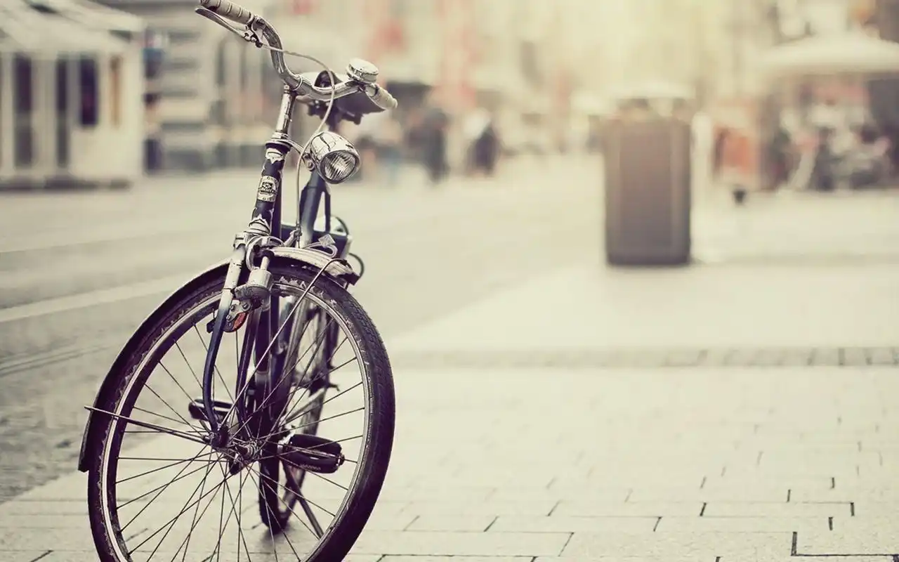 自行车怀旧复古风摄影高清壁纸