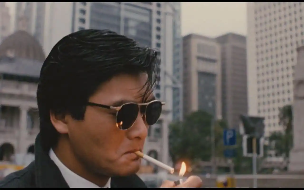 四张最帅抽烟照,周星驰的样子最可爱,张国荣的眼神快看哭了