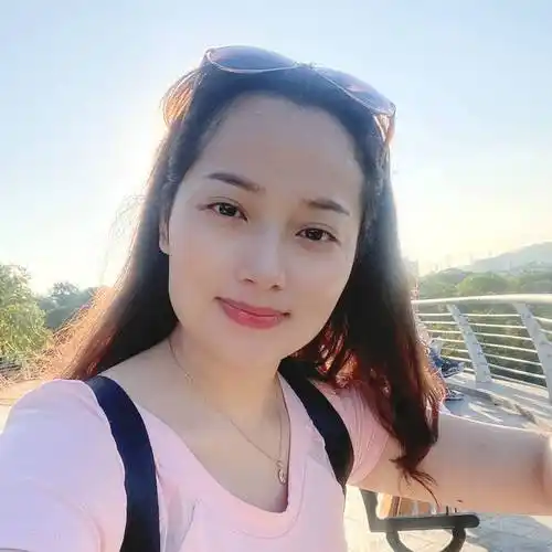 35岁离异女征婚照片(id:4104568)_广东深圳征婚交友_我主良缘网