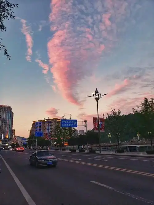 相约南江秋日黄昏,如诗亦如画,心归美景里