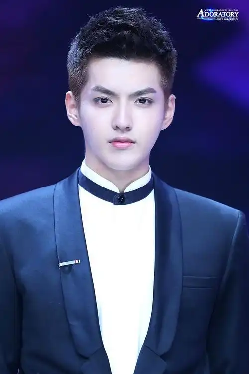 adoratory1106_吴亦凡个站的照片 - 微相册