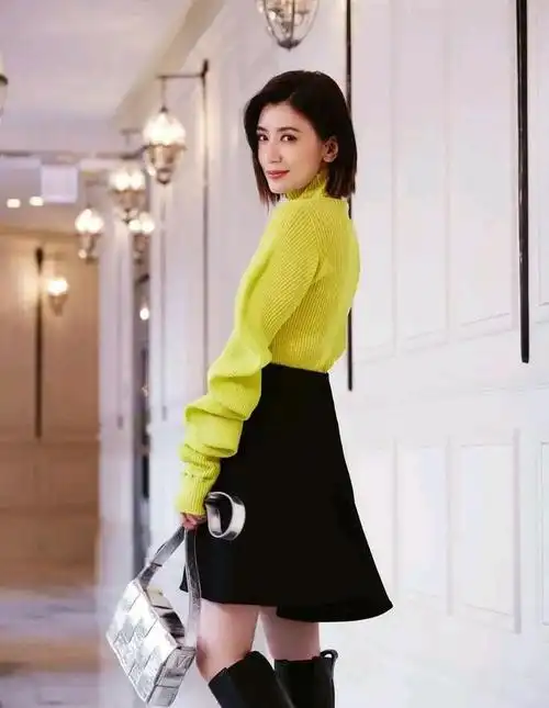 精美图集气质女神贾静雯