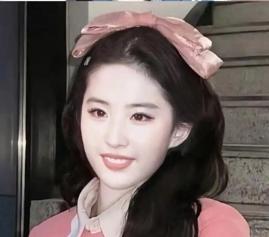 听说经常看美女能长寿#刘亦菲# 颜值巅峰期的刘亦菲真的太绝了!