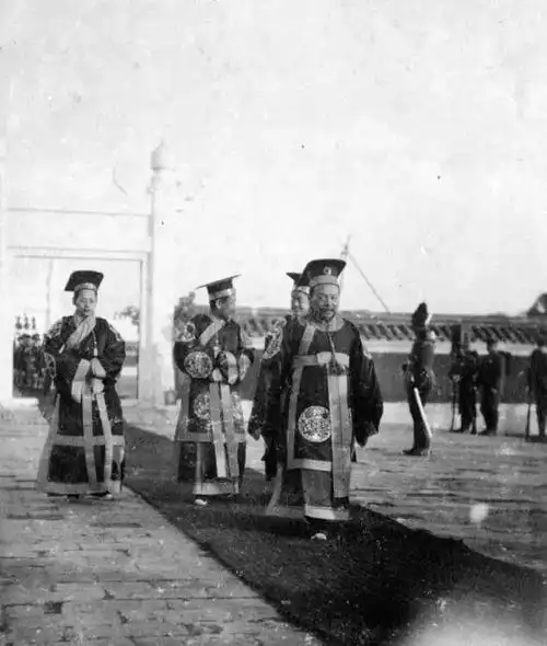 朱启矜杨度(袁世凯称帝的又一作俑者,袁世凯临死前曾大呼"杨度误我!")