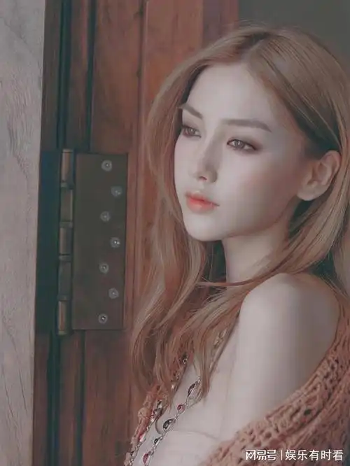 杨颖录综艺路透颜值直追巅峰混血嫩模期