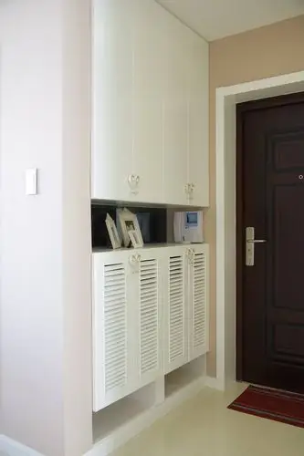 和儿童房健康板一起来看看鞋柜在家居生活中的重要性