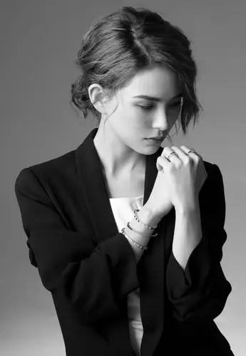 首页 图片大全 明星 昆凌图片 昆凌时尚杂志写真图片 (1/ 4) 2018-06