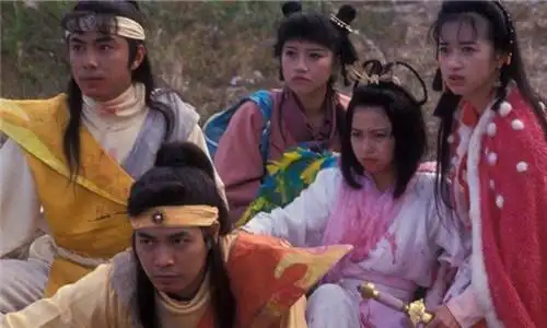 图日月神剑第二部剧情介绍经典玄幻武打老片