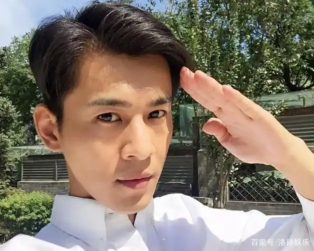 曾是王丽坤前男友,只因假戏真做结束了8年的恋情,新剧即将上映