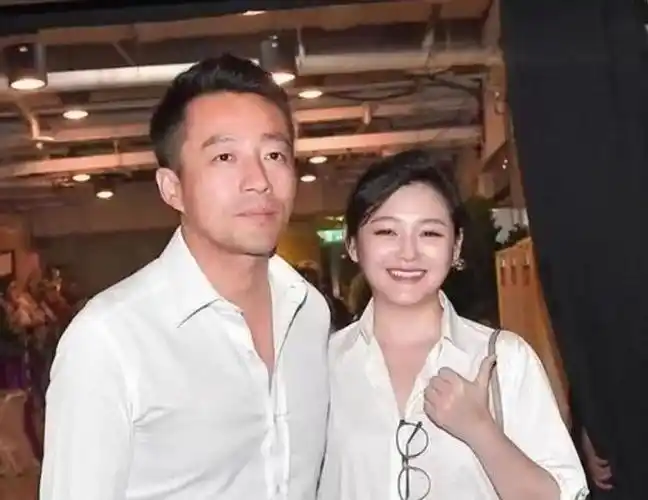 汪小菲大s鞠婧祎郑合惠子易烊千玺王传君窦靖童童瑶陈晓