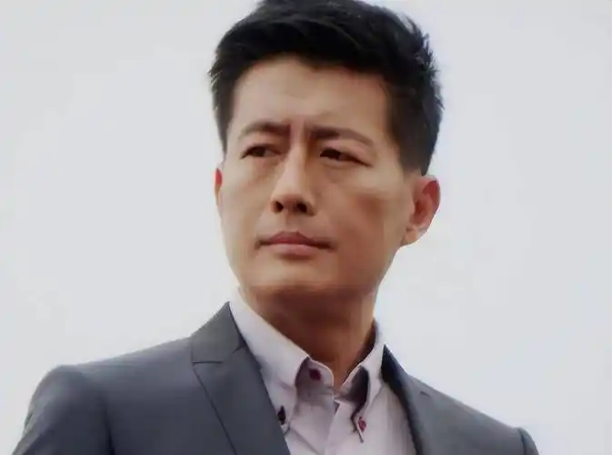 原创高曙光和江珊闪婚二婚娶小16岁富婆52岁得子对女儿有亏欠