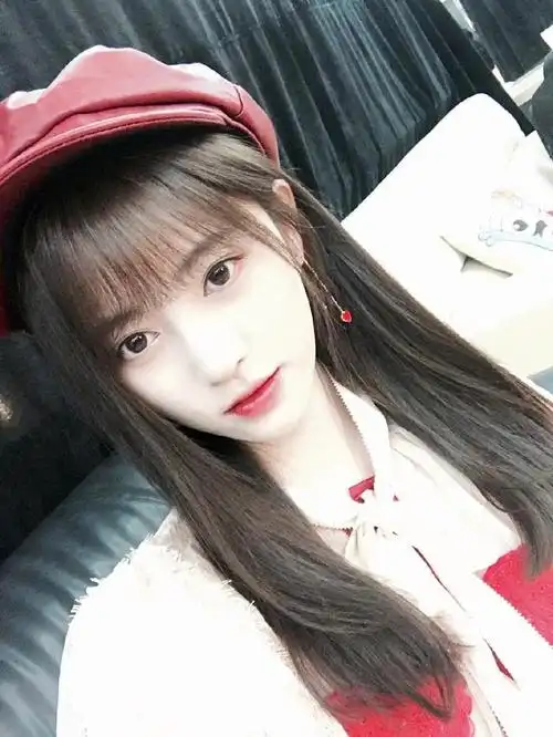 高中生适合什么发型,高中生适合剪什么发型(大一的新生选什么发型能