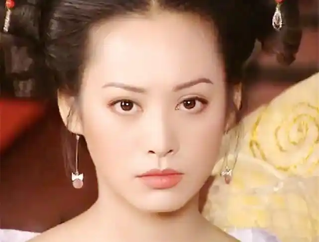 宁静19年前的古装,不用加滤镜,都有着"难以驯服"的美