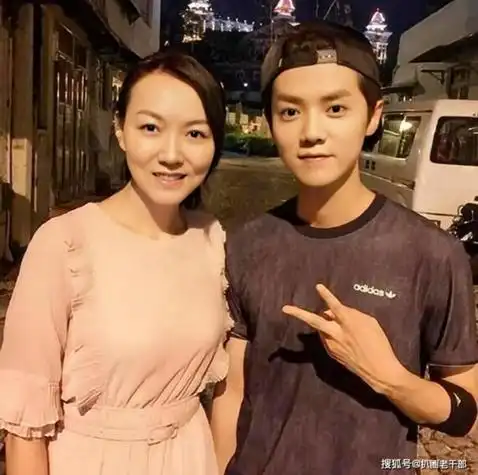 鹿晗个人资料简介及家世父母身份曝光,鹿晗关晓彤宣布分手了吗