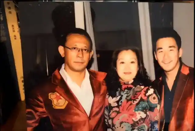 原创罗秀春前夫是张国立离婚34年未再婚儿子是我心中最大的痛