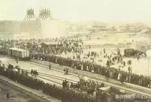 1902年重返紫禁城