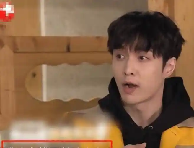 原创原创张艺兴极挑6玩游戏太机智见热巴看他的表情不愧是好兄弟