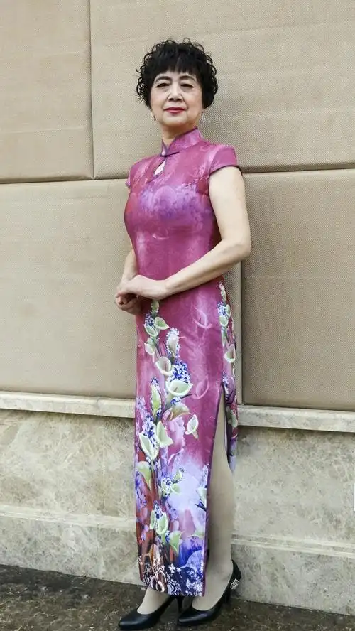 辽宁老干部摄影协会 二组旗袍秀 - 美篇