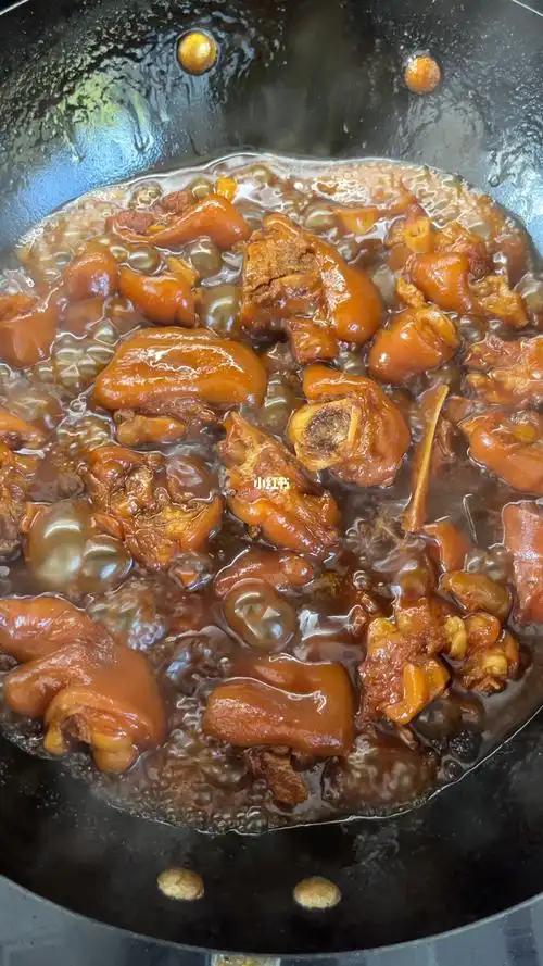 厨房小白都能学会的红烧猪蹄子