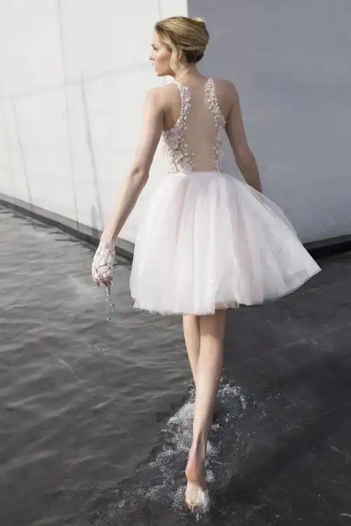 白色婚纱可以搭配哪些鞋子? - 知乎