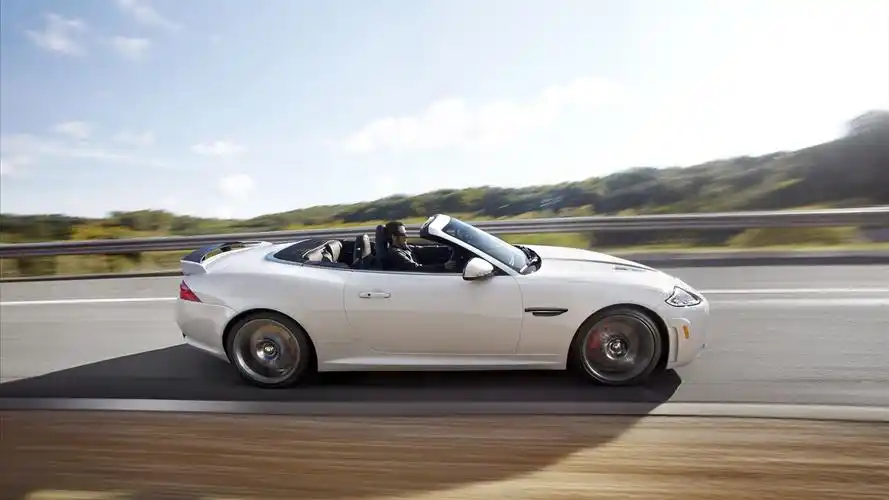 安卓(android)jaguar 捷豹 汽车 跑车 宽屏高清手机壁纸免费下载,安心