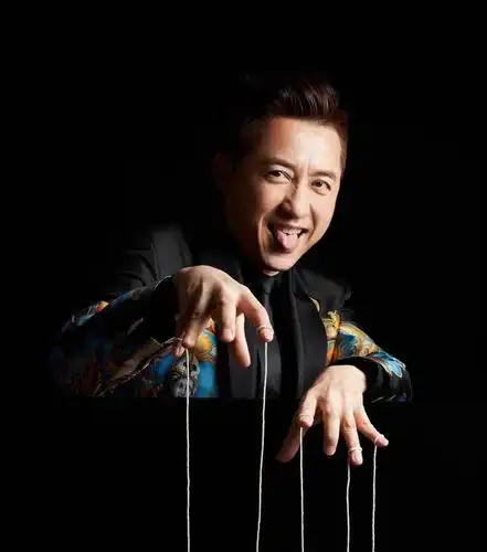 睽违四年半哈林推出新专辑西哈游记–庾澄庆的音乐奇幻之旅