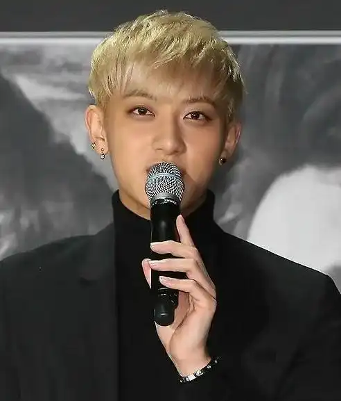 黄子韬:娱乐圈的一股清流,就连成龙都对他另眼相看