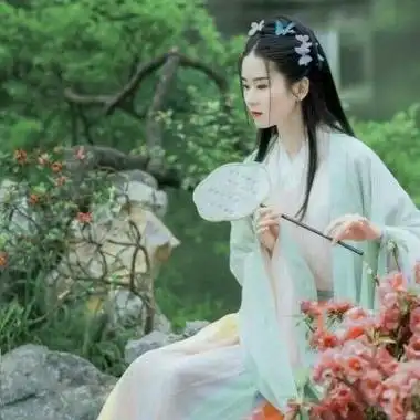 古风淡雅女生图片--独上西楼-头像-语惜网