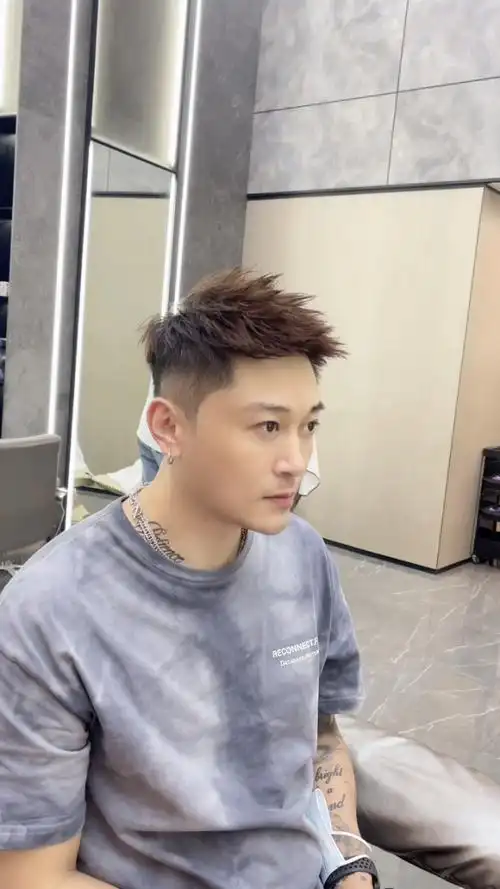 前刺飞机头,阳光帅气