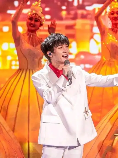 从中国好声音到春晚,周深是如何做到的