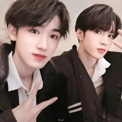 那当然是文轩啦来自:劳神碗盆爹妈2021-01-08 16:49:08