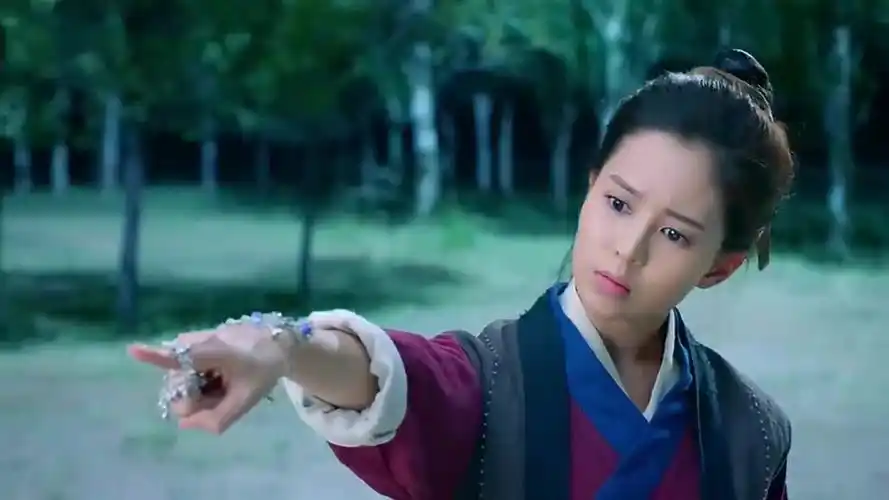 去你m的朋友 为您推荐: 爱你一万年:六耳猕猴趁生病想吃美女豆腐,反